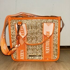 Steve Madden cross body purse